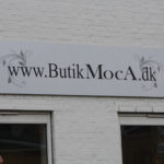 Facade og butiksskilte